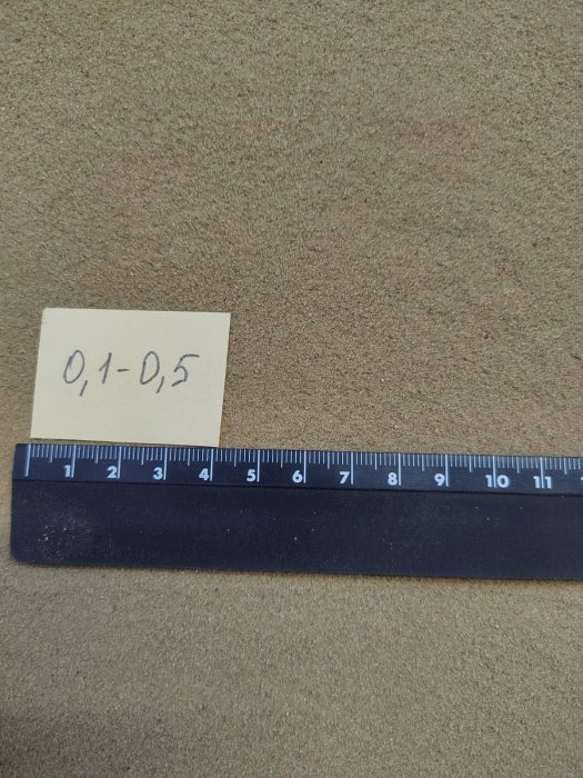 Кварцевый песок для площадок фр. 0,1-0,5 мм.  купить в Краснодаре фото 