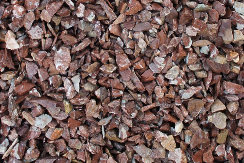  Мраморная крошка (щебень крошка розовый) фр. 10-20 мм.  купить  в Краснодаре мрамор розовый, красный каменная декоративная крошка ландшафтная 7700 руб/т   фото 