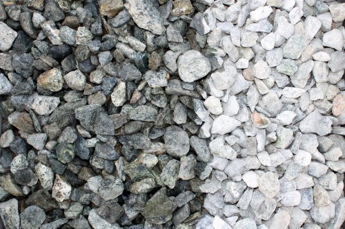  Щебень крошка зеленый (змеевик) фр. 20-40 мм.  купить  в Краснодаре мрамор зеленый, салатовый ландшафтная мраморная крошка 7 200 руб/т   фото 