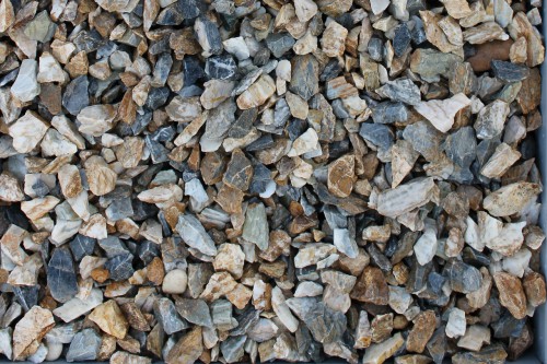  Мраморная крошка (щебень крошка медовый), фр. 10-20 мм.  купить  в Краснодаре песчаник бежевый, серый каменная ландшафтная крошка  9900 руб/т   фото 