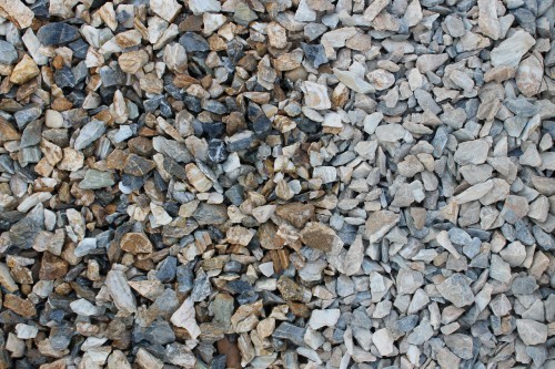  Мраморная крошка (щебень крошка медовый), фр. 10-20 мм.  купить  в Краснодаре песчаник бежевый, серый каменная ландшафтная крошка  9900 руб/т   фото 