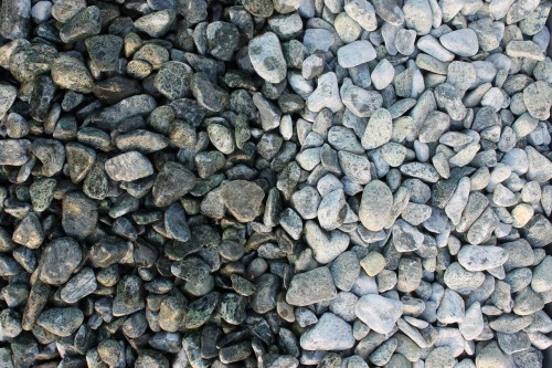  Зеленая галька (щебень галтованный зеленый змеевик) фр. 20-40 мм.  купить  в Краснодаре мрамор зеленый, салатовый оголтованный щебень мраморный 12 500 руб/т   фото 