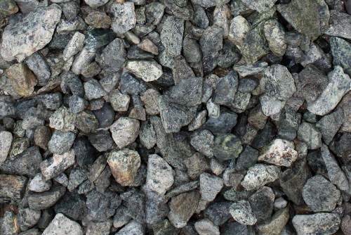  Щебень крошка зеленый (змеевик) фр. 20-40 мм.  купить  в Краснодаре мрамор зеленый, салатовый ландшафтная мраморная крошка 7 200 руб/т   фото 