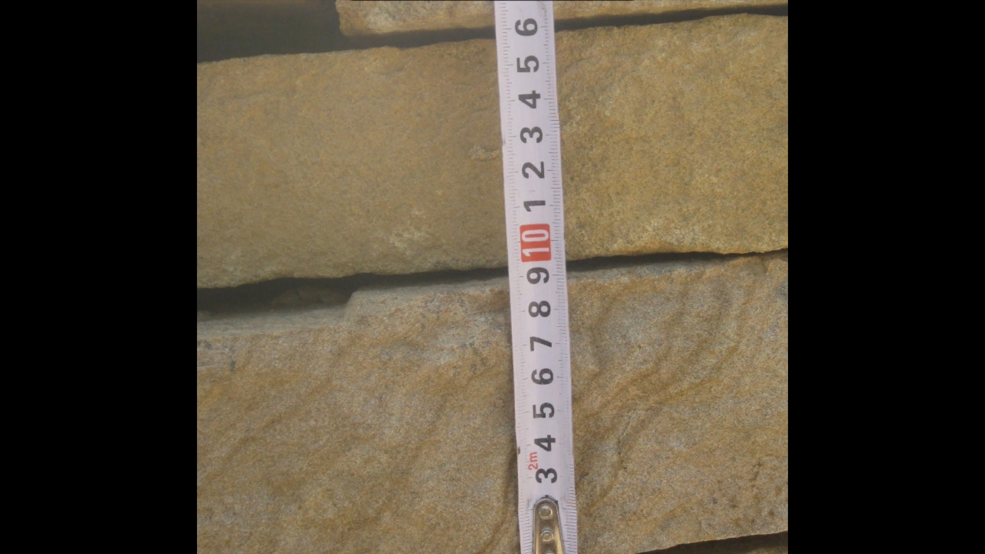 Песчаник пластушка желтый с рисунком (4-6 см)  купить  в Краснодаре плитняк пластушка желтый с рисунком песчаник 9 000 руб/м3   фото 