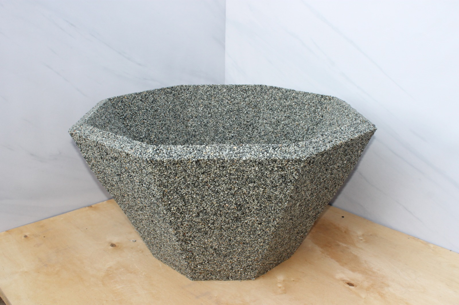 Ландшафтный вазон Корда купить  c доставкой в Краснодаре 