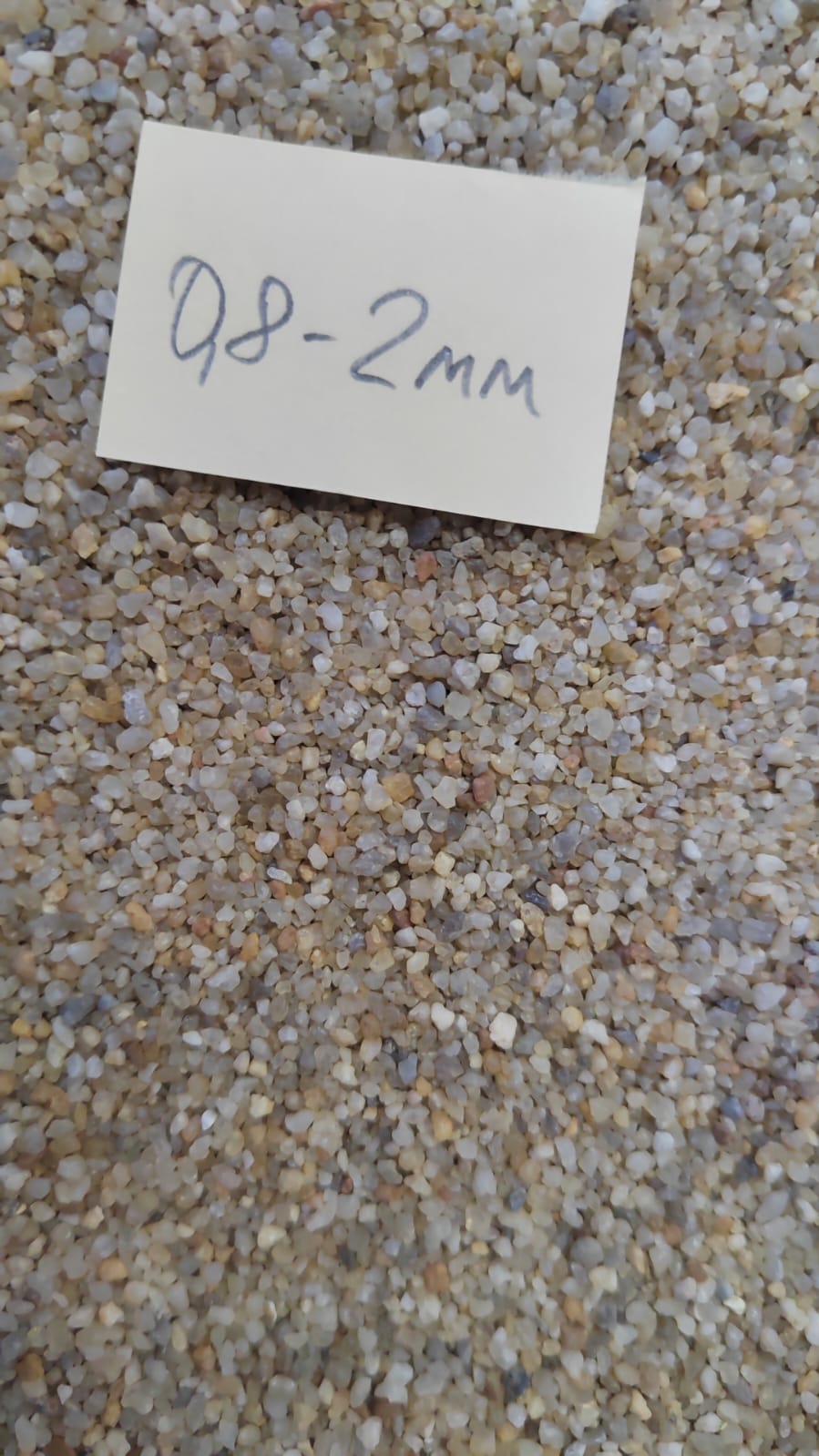 Кварцевый песок для площадок фр. 0,8 - 2 мм.  купить в Краснодаре фото 
