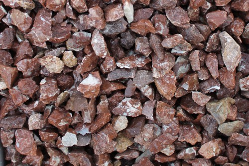  Мраморная крошка (щебень крошка розовый) фр. 20-40 мм.  купить  в Краснодаре мрамор розовый, красный мраморная крошка декоративная 7700 руб/т   фото 