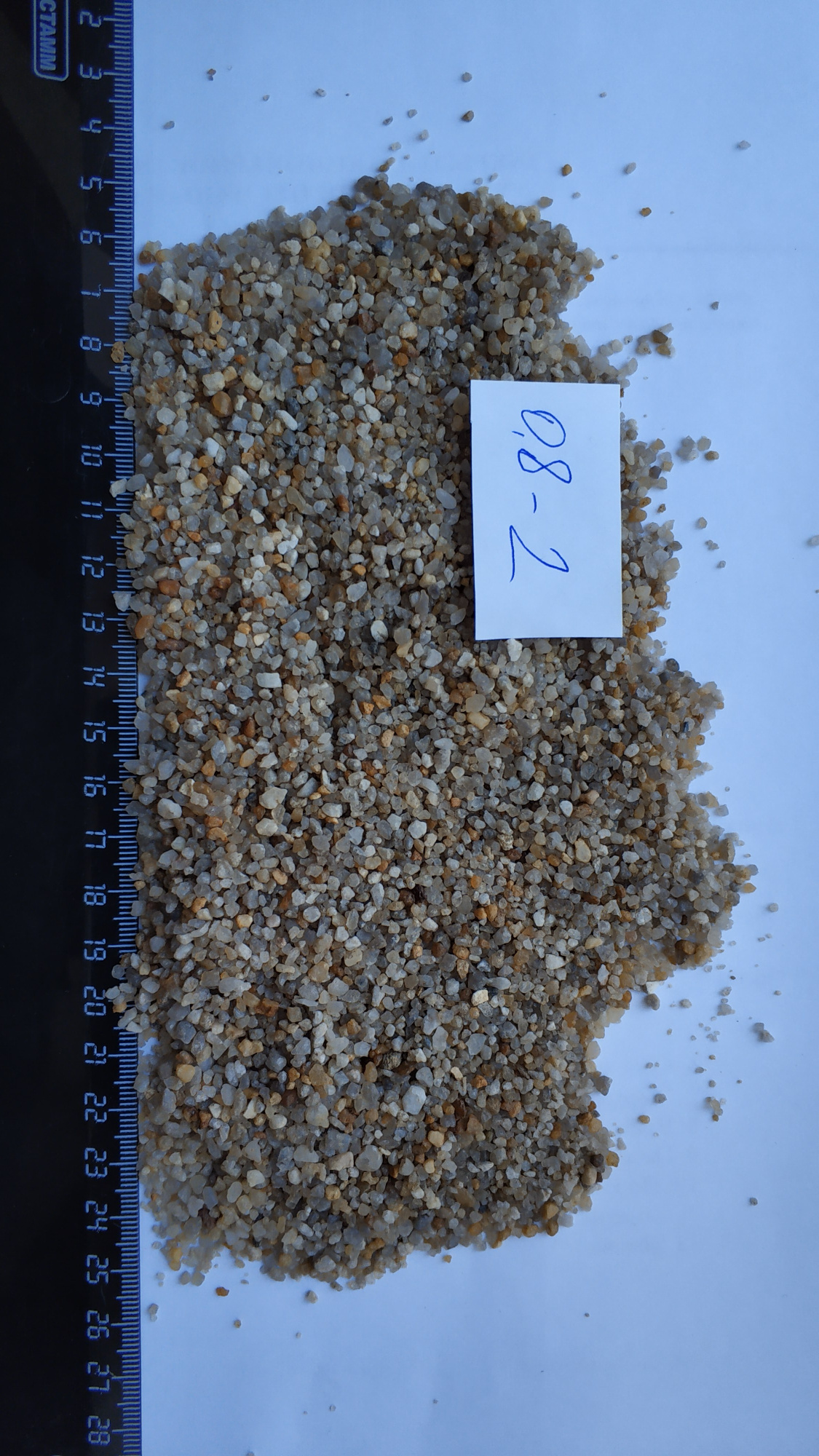Кварцевый песок для площадок фр. 0,8 - 2 мм.  купить в Краснодаре фото 